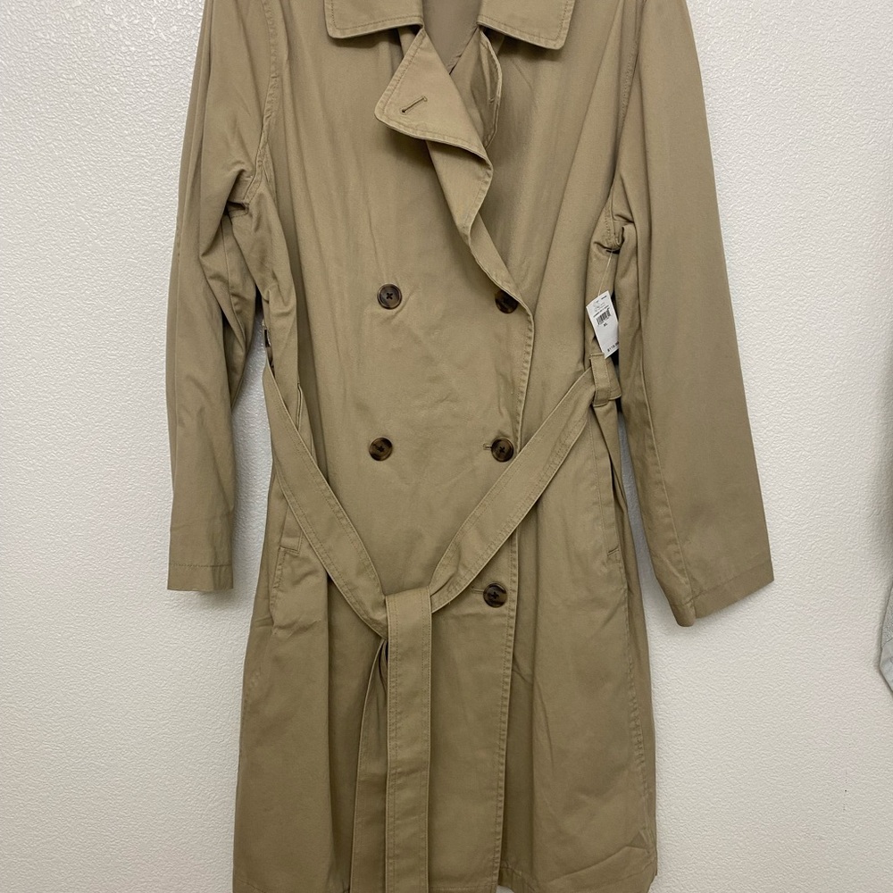 GAP Women's Tan Trench Coat in Size XL